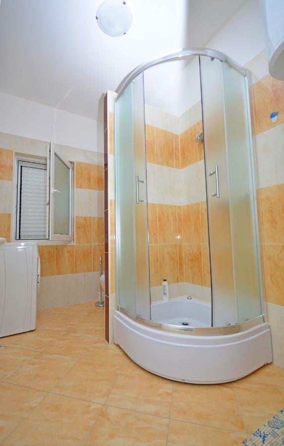 شقة Blue House شيبينيك المظهر الخارجي الصورة