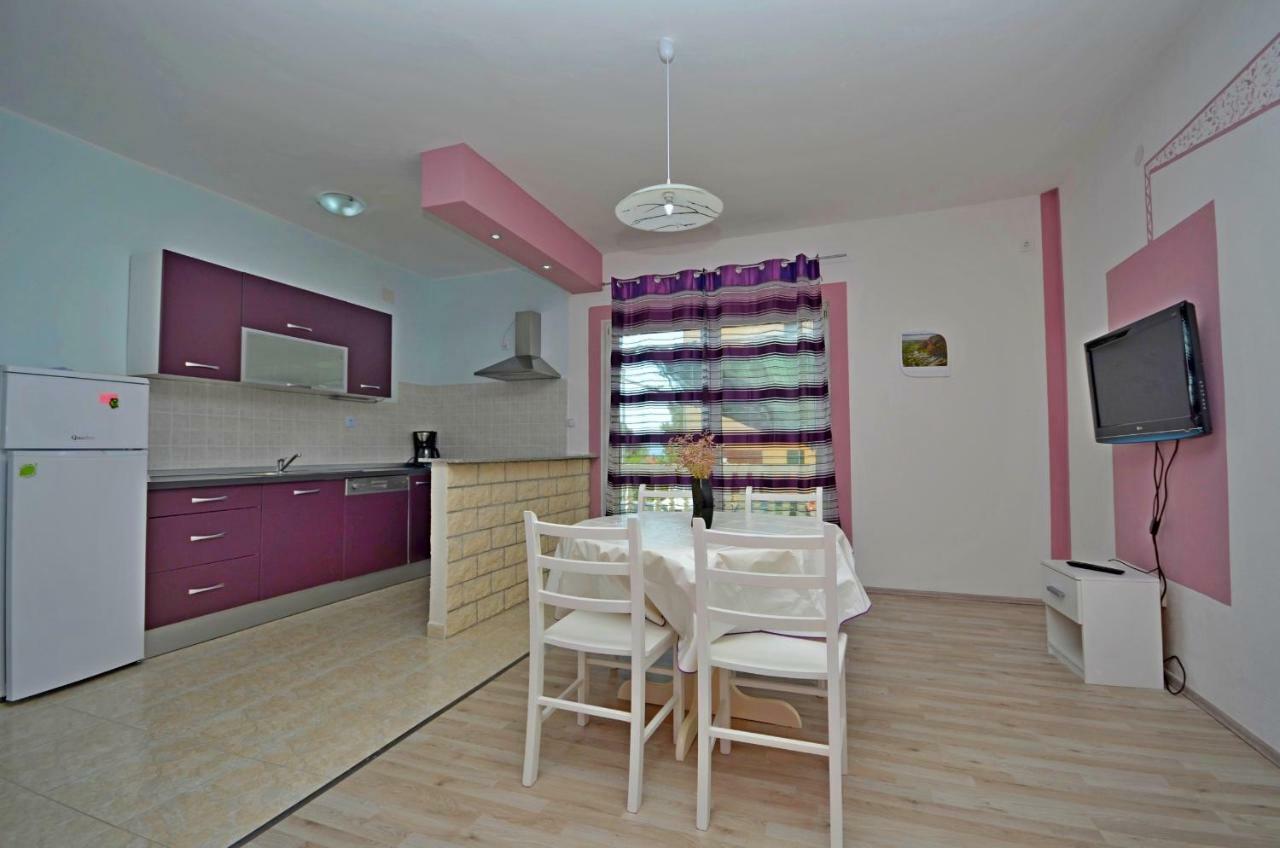 شقة Blue House شيبينيك المظهر الخارجي الصورة